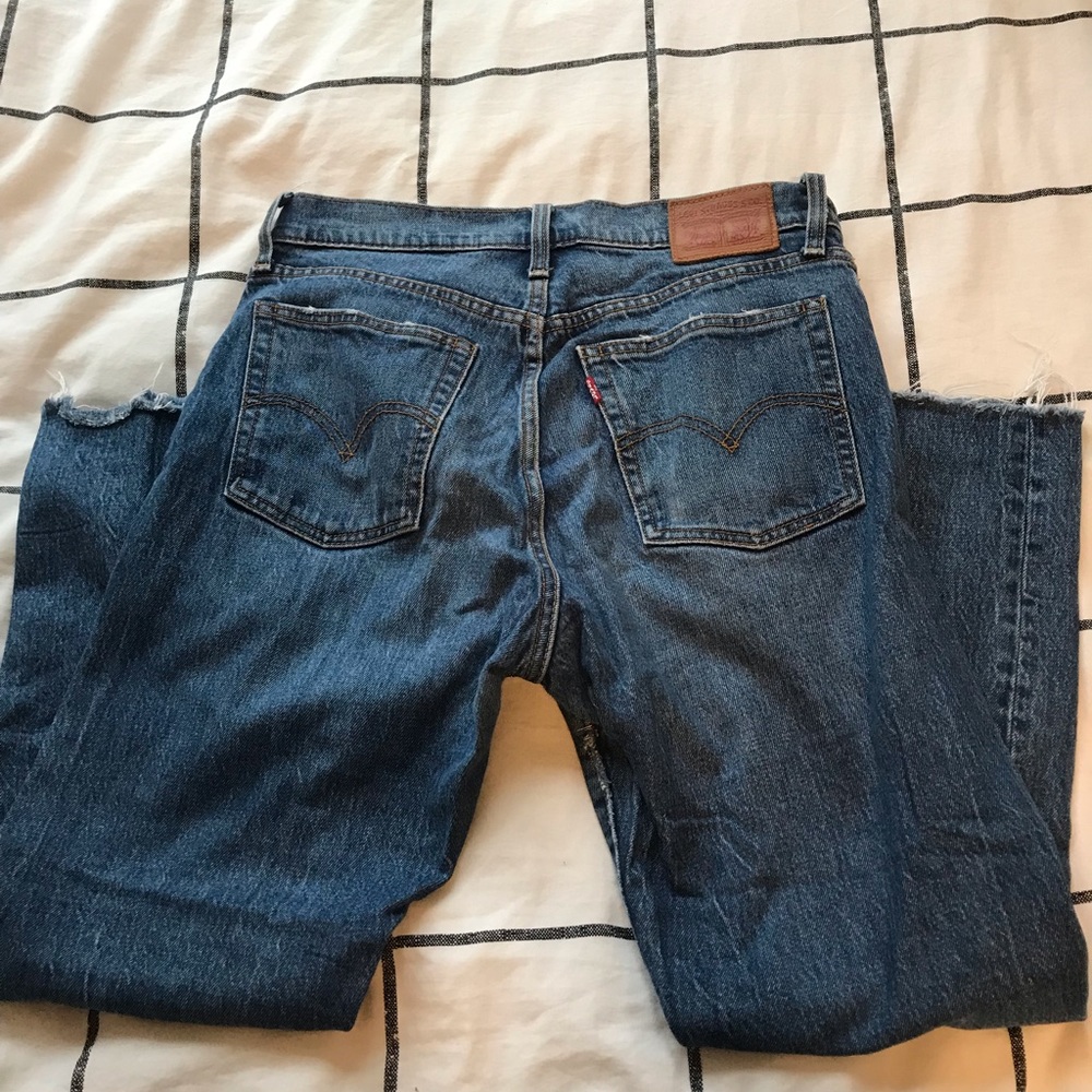 Levi’s Wedgie Medium Wash straight leg